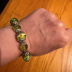 ⭐️2/10$ Green Bead Stretch Bracelet - Women Jewelry